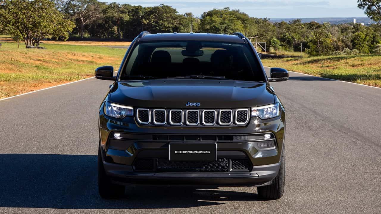 Jeep Compass Sport 2025: economize R$ 32 mil com taxa zero