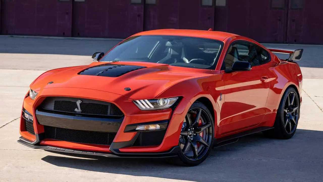 Novo sedã Ford Mustang Mach 4 pode conquistar o mercado global