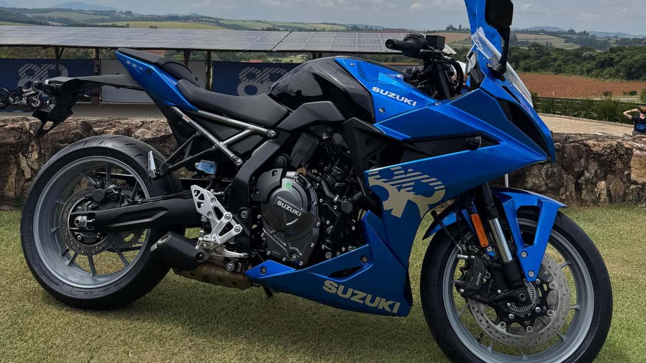 Suzuki apresenta nova GSX-8R 2024 no Brasil por R$ 56.900