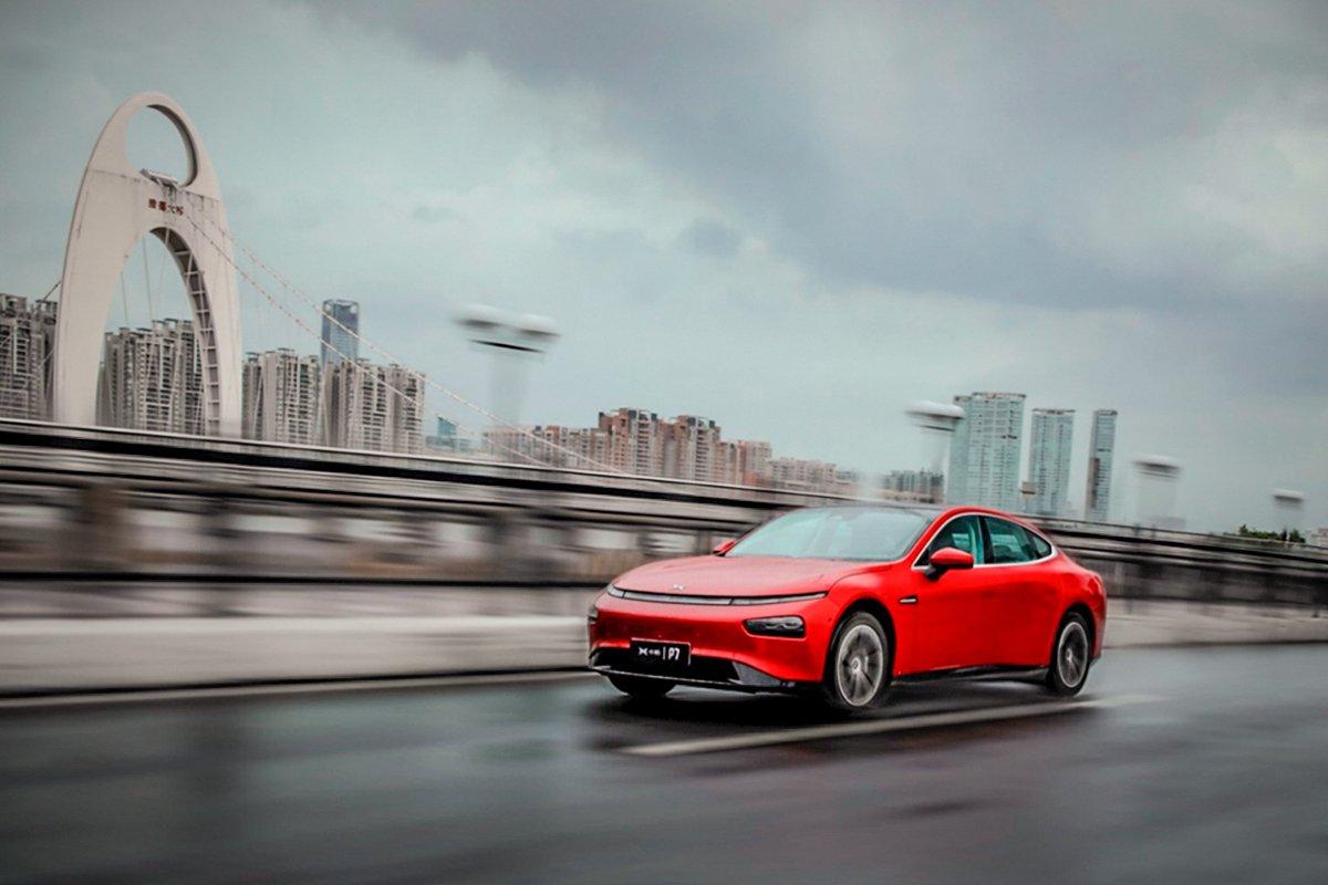 Xpeng revoluciona com SUVs autônomos G6 e G9 2025 rápidos