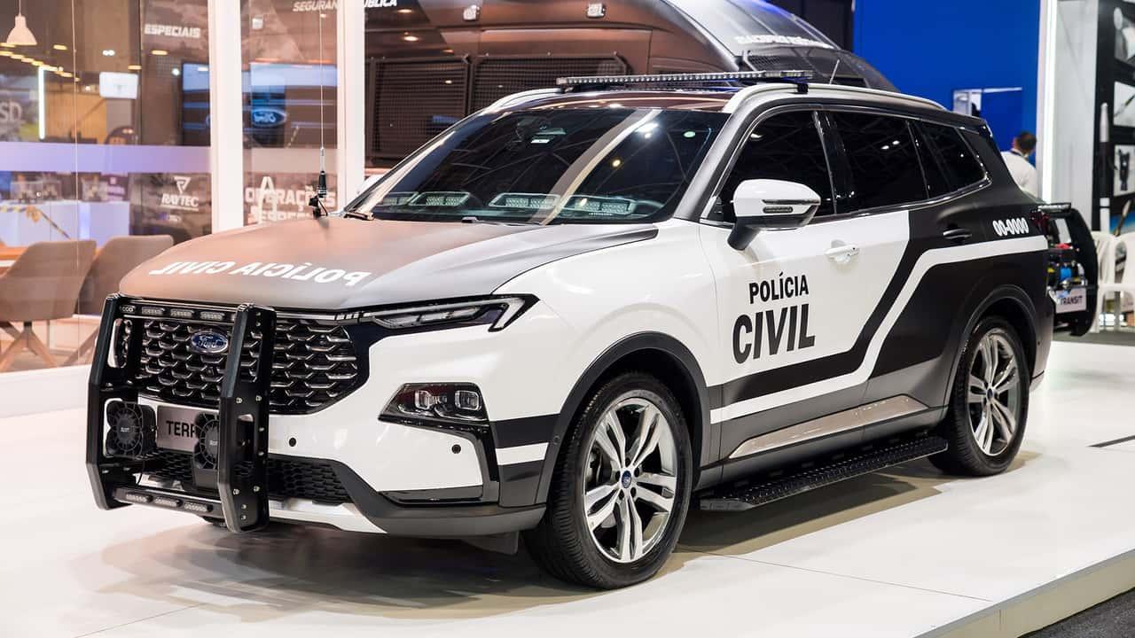 Ford revela modelos policiais inovadores no LAAD 2025