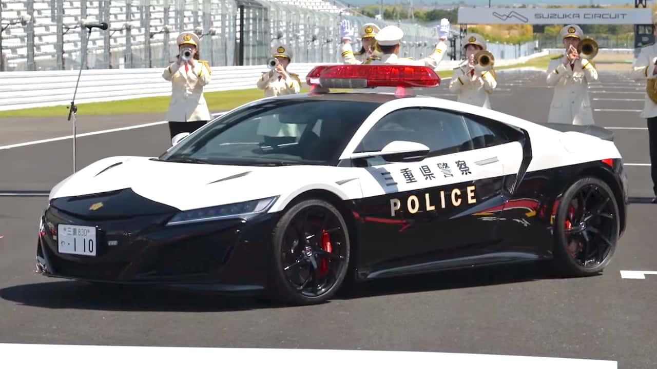 Honda NSX reforça frota policial no Japão contra infratores rápidos