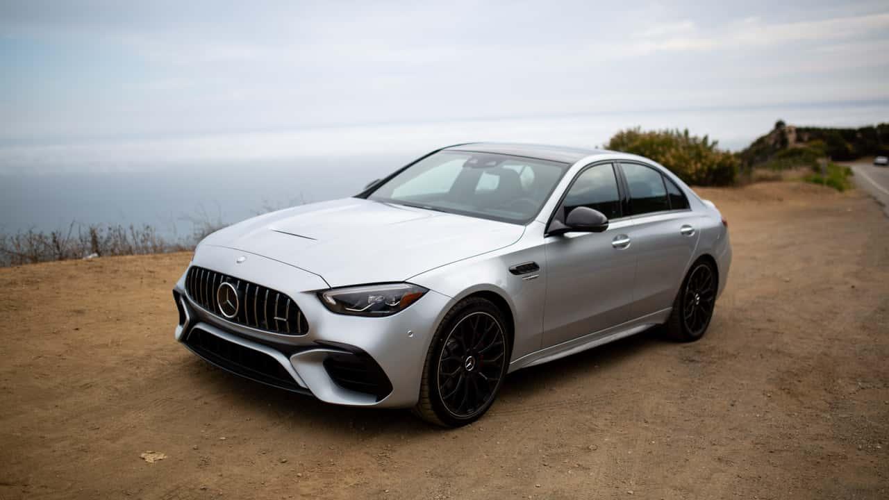 Novo motor V6 pode impulsionar vendas do Mercedes-AMG C63