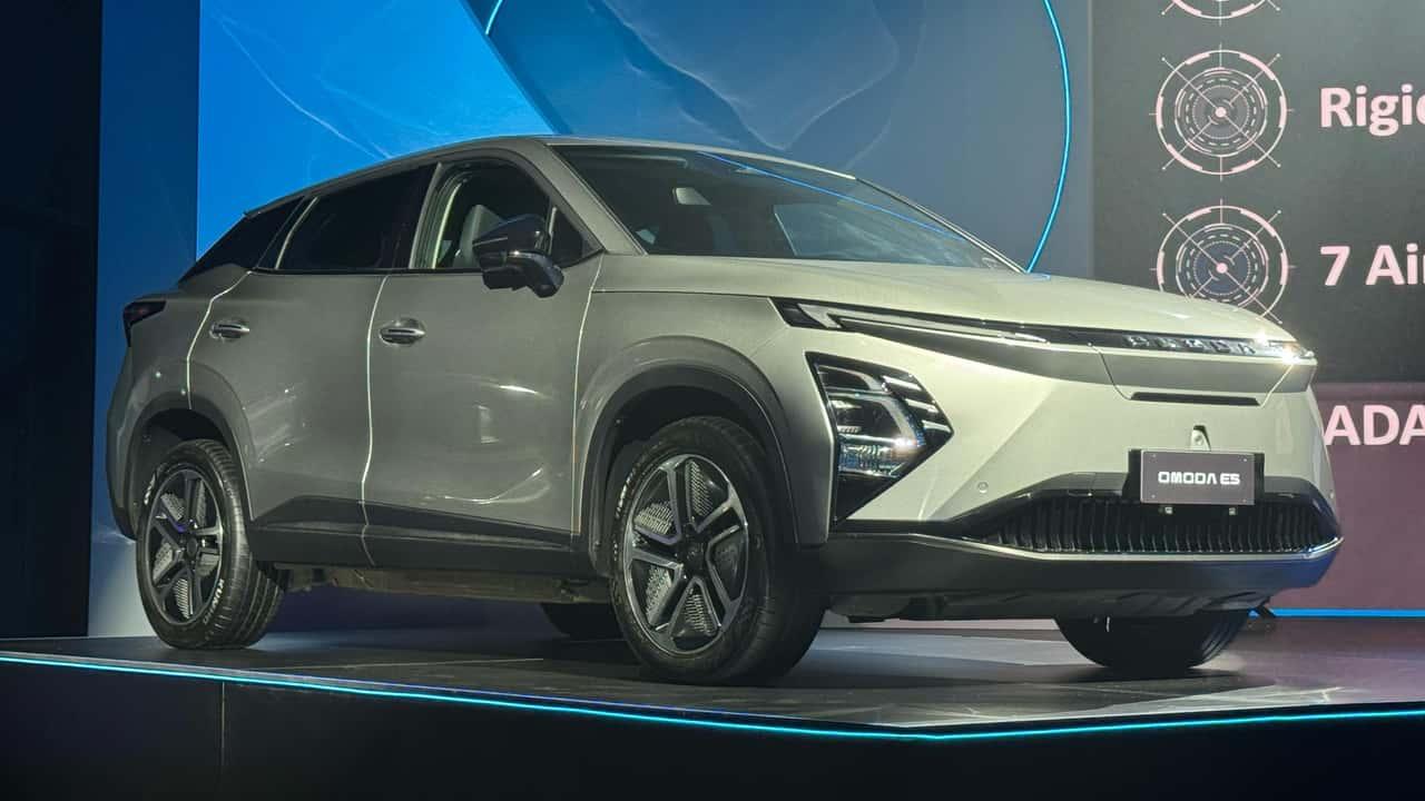 Omoda E5 elétrico desembarca no Brasil com 345 km de autonomia