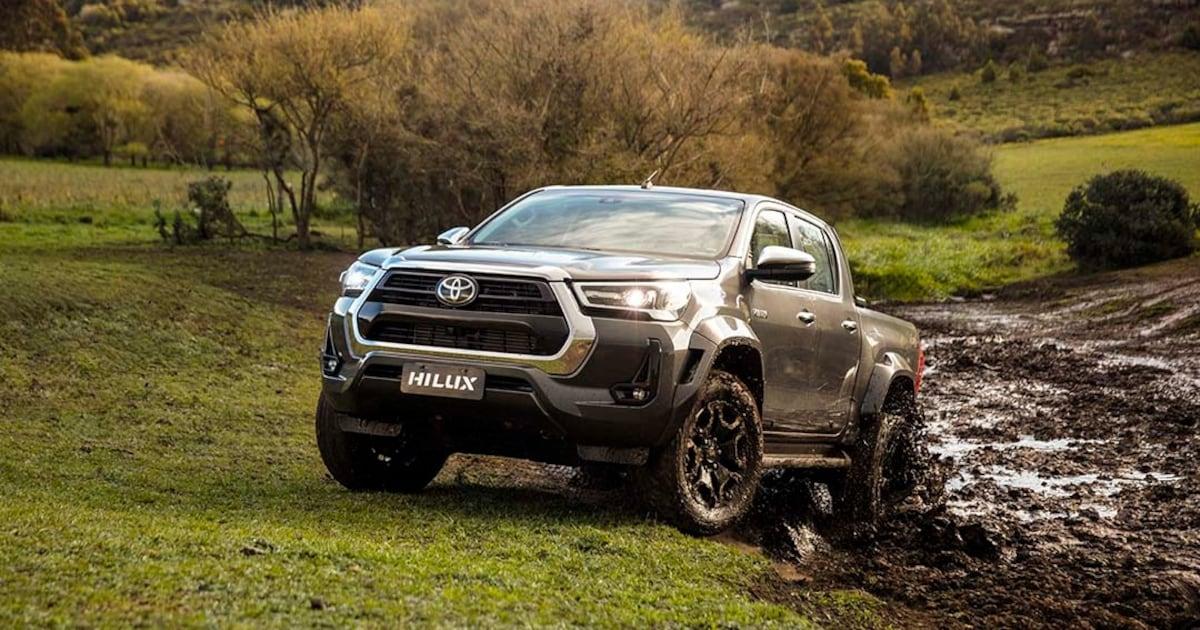 Hilux e Ranger em alta enquanto Frontier enfrenta queda