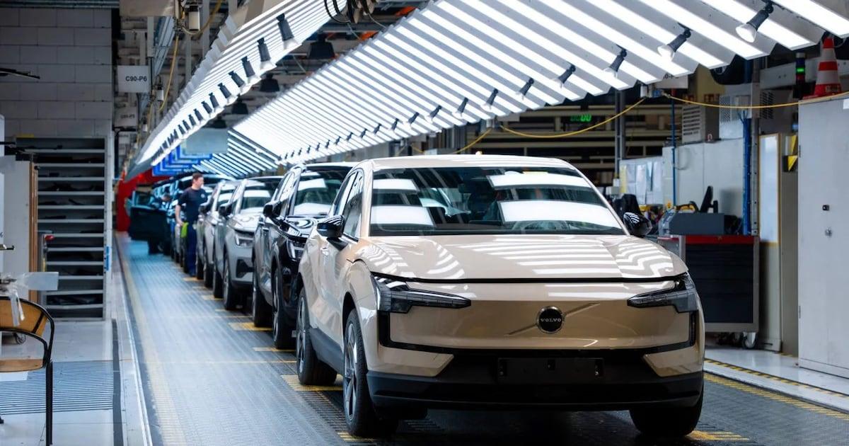 Volvo inicia produção europeia de carro acessível para evitar sobretaxa