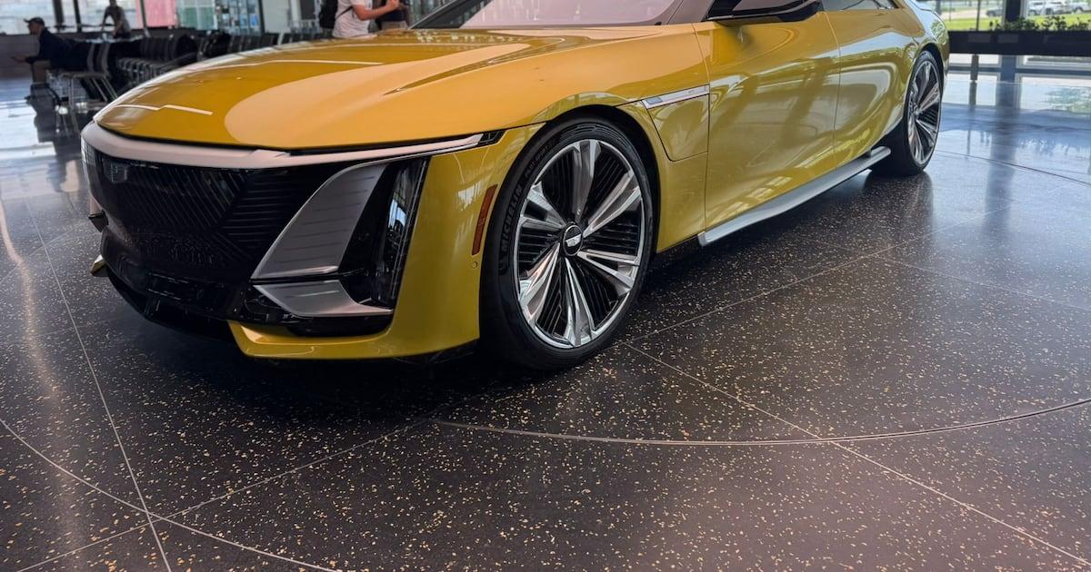 Cadillac chega ao Brasil: expansão global marcada para 2026