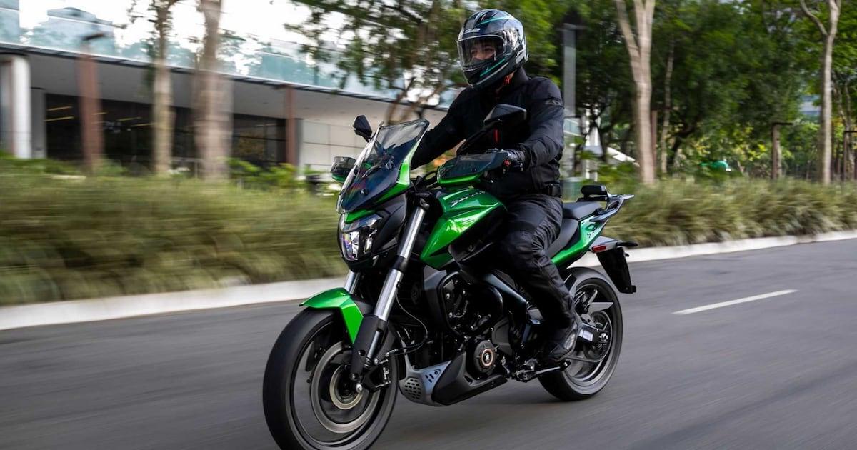 Ascensão das motos Bajaj: vendas sobem 222% no início de 2025