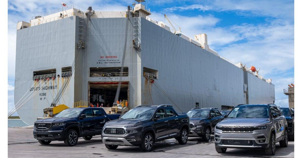 Exportação recorde: Stellantis envia 4 mil veículos de uma vez