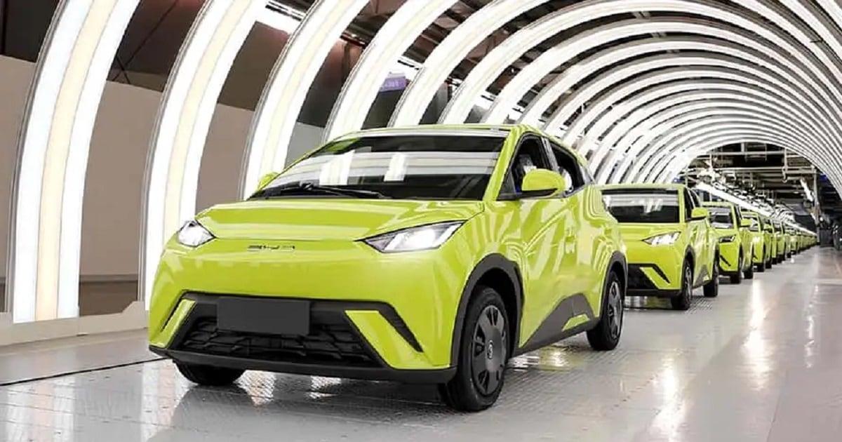 Governo eleva imposto para carros elétricos desmontados e favorece BYD