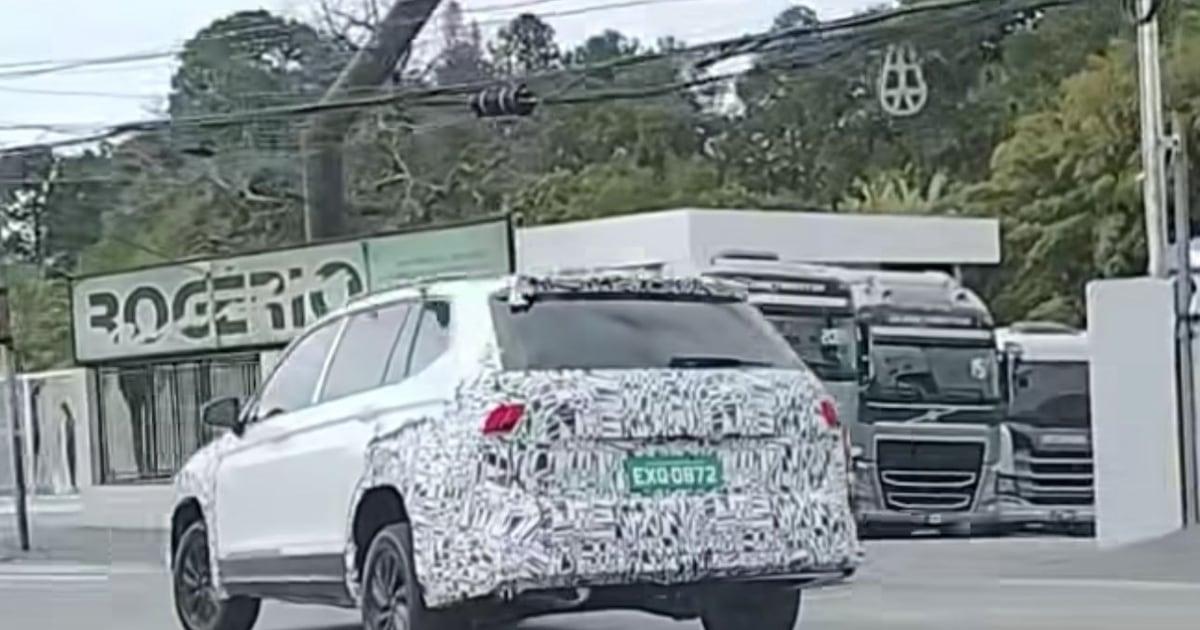 Volkswagen revela nova picape camuflada como Tiguan em testes